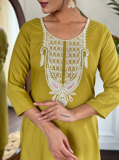 Our Exclusive Collection is here, to add a touch of tradition to your wardrobe SWRD342