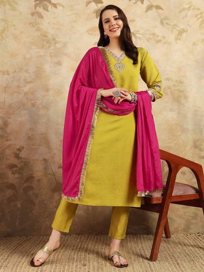 Our Exclusive Collection is here, to add a touch of tradition to your wardrobe SWRD346