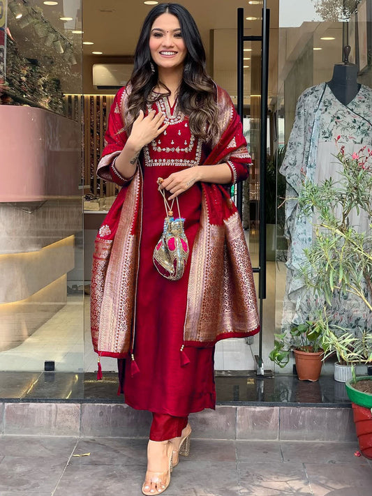 New Exclusive Check this our beautiful dresses collection (NFRD398)(02)