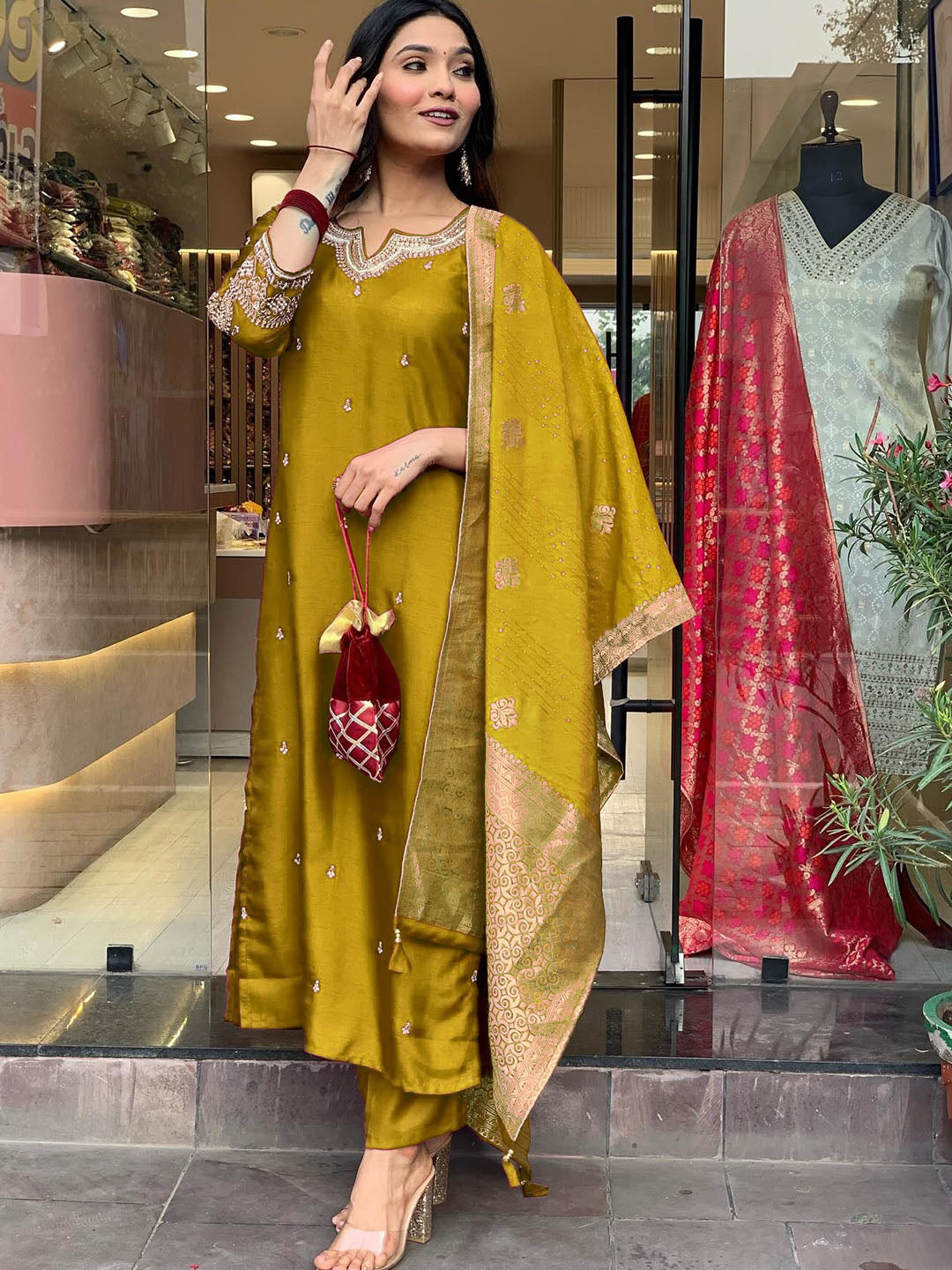 New Exclusive Check this our beautiful dresses collection (NFRD400)(07)