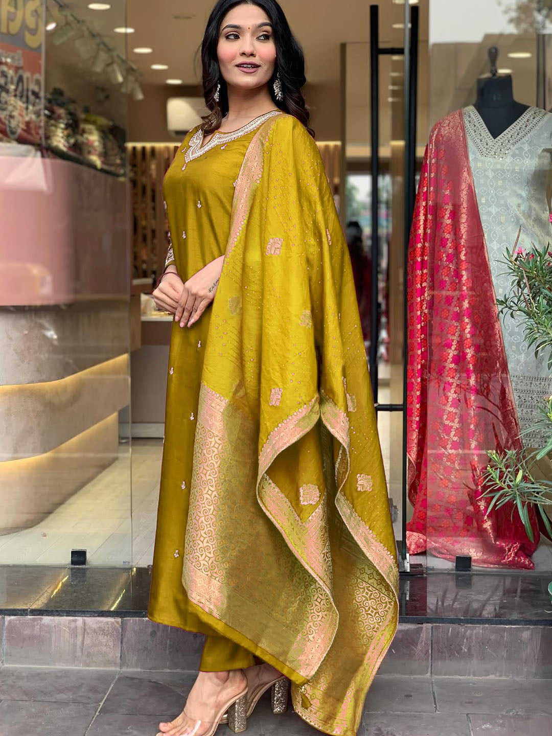 New Exclusive Check this our beautiful dresses collection (NFRD400)(07)