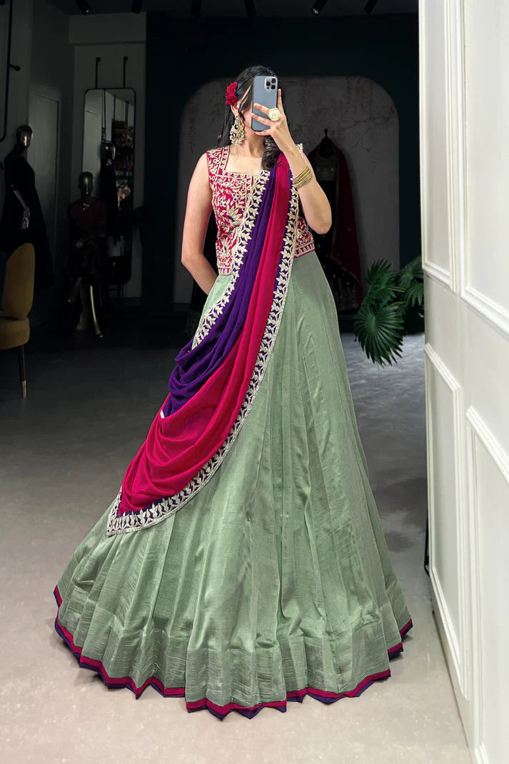 VICHITRA SILK THREAD EMBROIDRED LEHENGA CHOLI WITH DUPATTA(WD101)