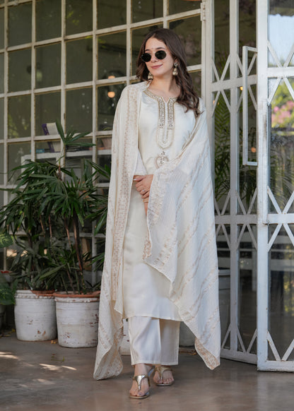 Enjoy your festival 🌞with our Very Beautiful 3ps Set(NFRD518)