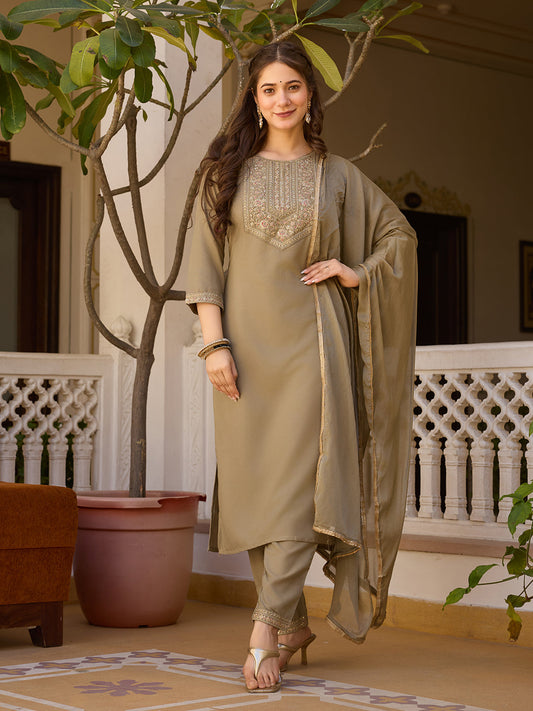 Enjoy your festival 🌞with our Very Beautiful 3ps Set(NFRD533)