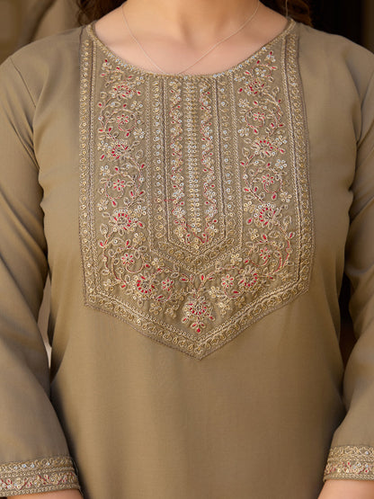 Enjoy your festival 🌞with our Very Beautiful 3ps Set(NFRD533)