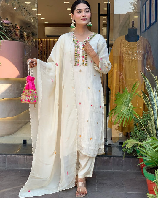 New Exclusive Check this our beautiful dresses collection (NFRD592)