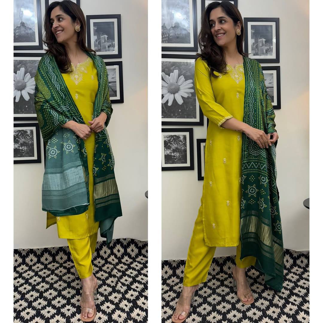 New Exclusive Check this our beautiful dresses collection (NFRD613)