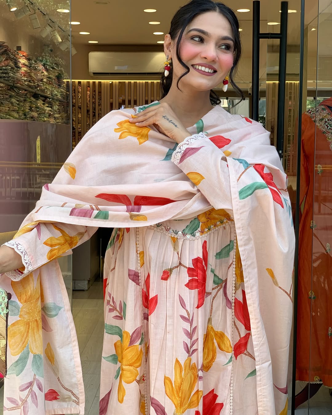 Simple yet elegant This is how we describe our latest launched dresse (NFRD632)