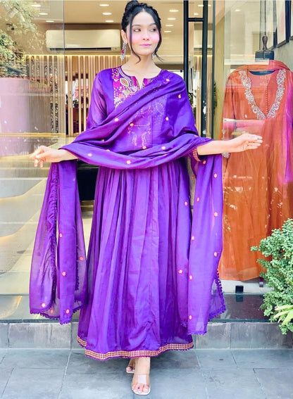 Simple yet elegant This is how we describe our latest launched dresse (NFRD640)