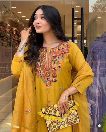 Simple yet elegant This is how we describe our latest launched dresse (NFRD645)