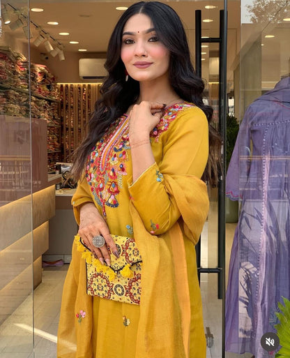 Simple yet elegant This is how we describe our latest launched dresse (NFRD645)