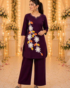 Elegant Floral Fusion Kurta Set (RRRD52)