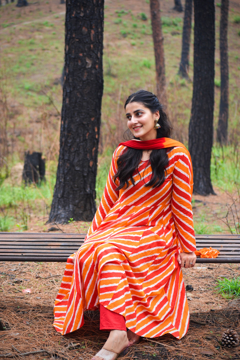 New anarkali kurta set with new style Women's printed cotton kurta & pant or dupatta set kurti in full sleeves