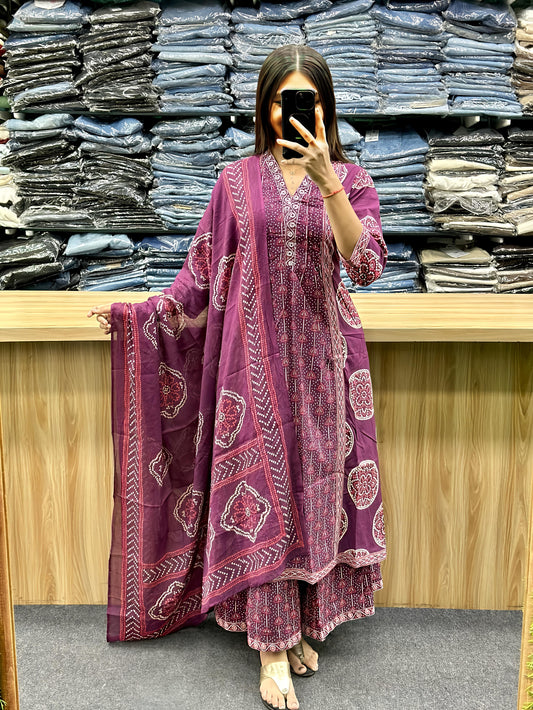 Stylish Printed Kurta Set with Dupatta for Everyday & Festive Wear(SWSK41)