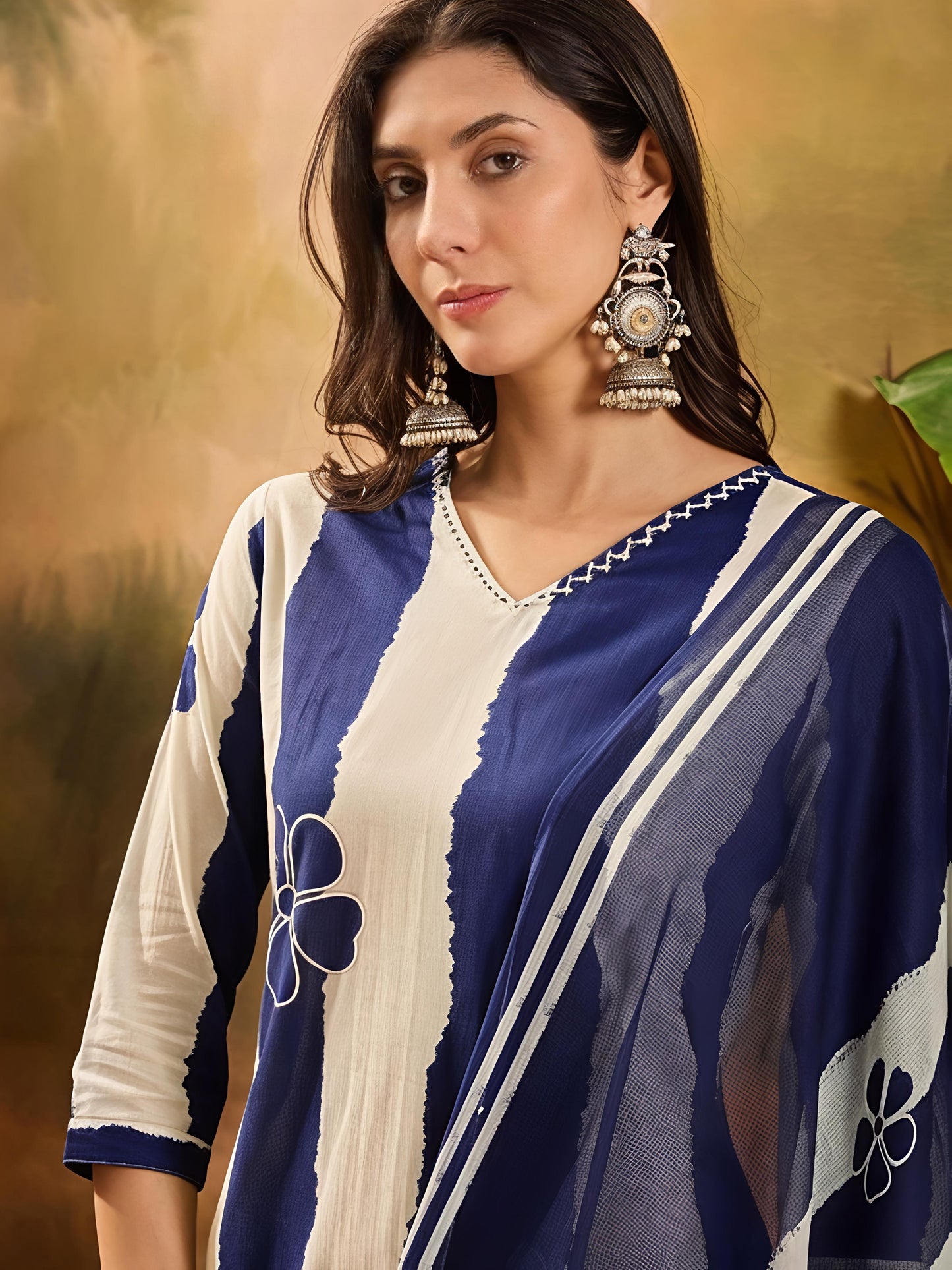 Designer Festive Wear Kurta Set with Statement Dupatta(SWSK43)