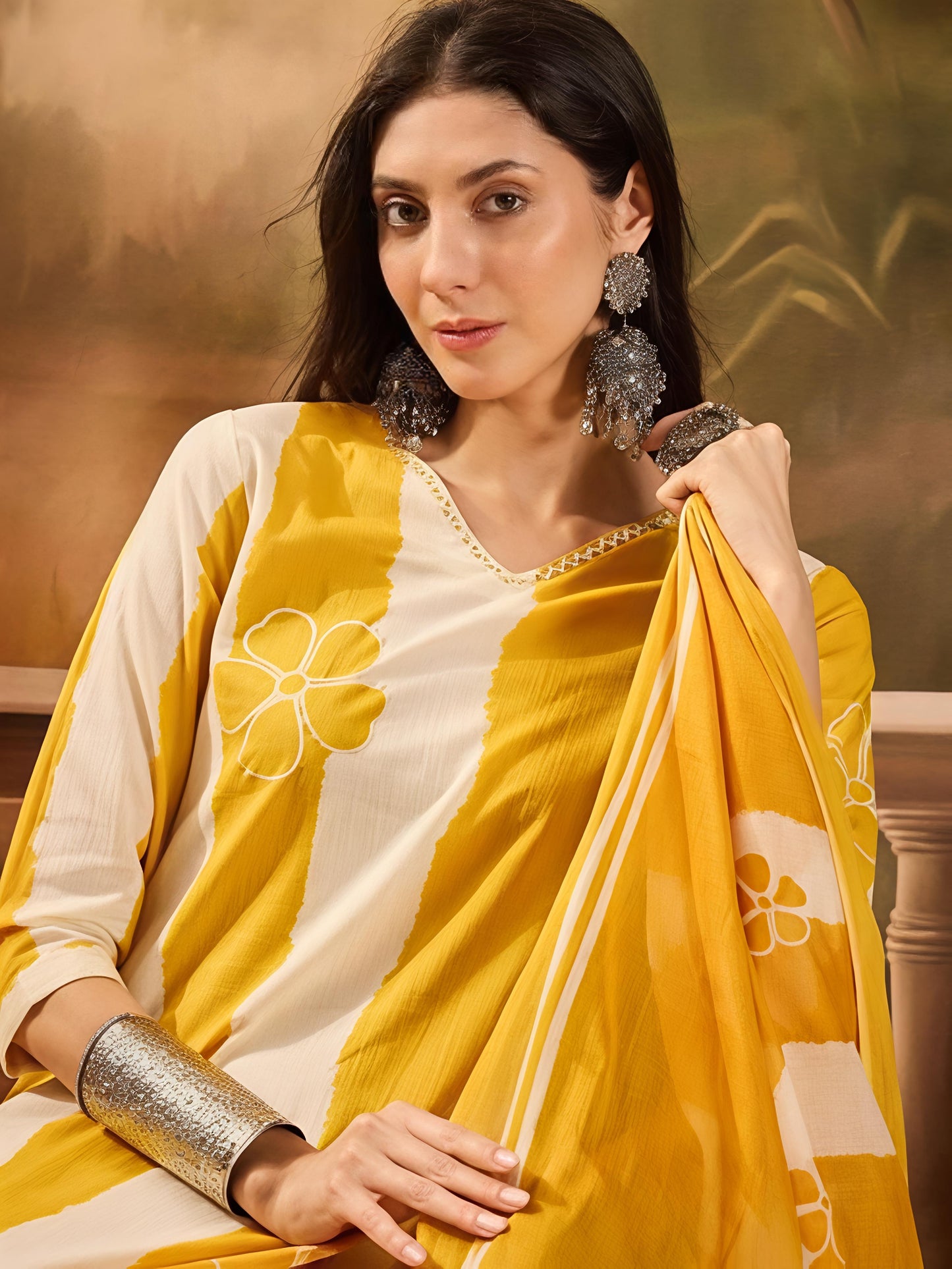 Designer Festive Wear Kurta Set with Statement Dupatta(SWSK43)