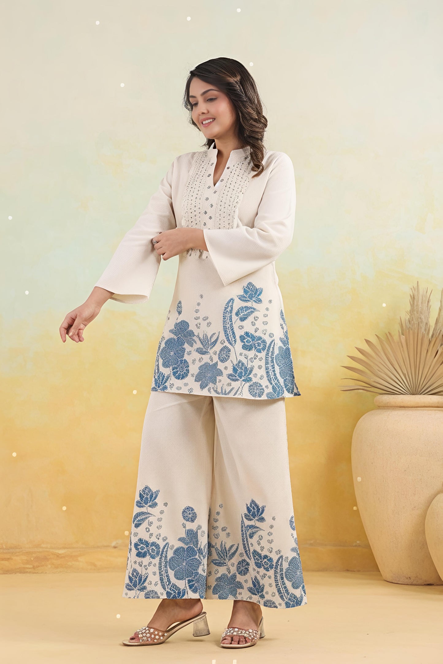 Elegant Off-White Printed Kurta Set with Wide-Leg Palazzo(SWSK48)