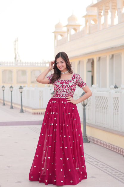 TILTON DESIGNER PREMIUM GOWN