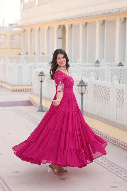 PREMIUM DESIGNER GOWN(WD26) (01)