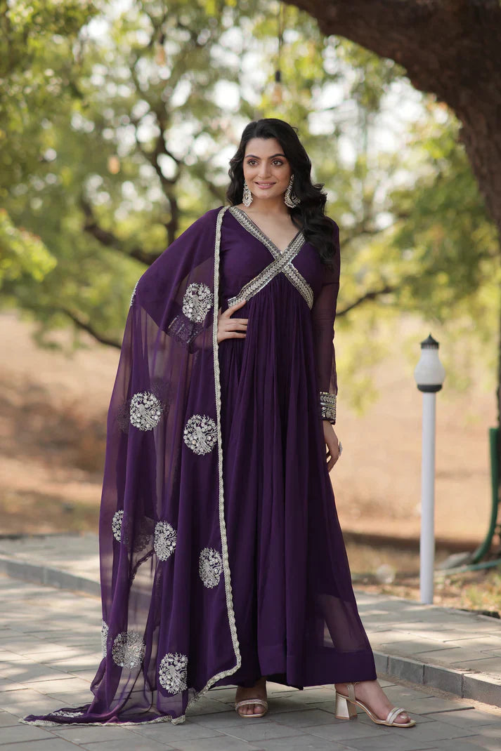 WOMENSAVTAR PREMIUM DESIGNER GGOWN WITH DUPATTA