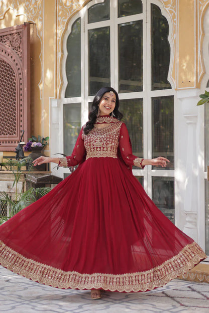 WEDDING SPECIAL BLOOMING EMBROIDERED GOWN WITH DUPATTA(WD125) (01)