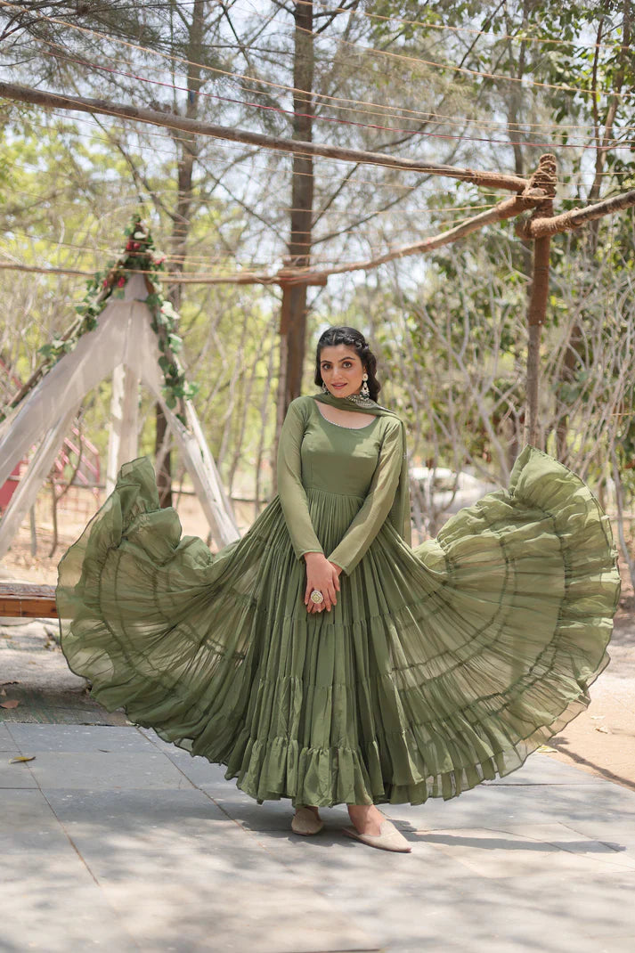 Womensavtar  Desirable Women's gown Made With Faux Blooming Fabrics and Designer Embroidered Dupatta