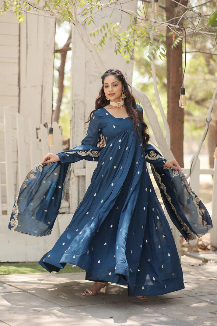 WOMENSAVTAR FESTIVAL SPECIAL VICHITRA SHIMMER GOWN WITH DUPATTA