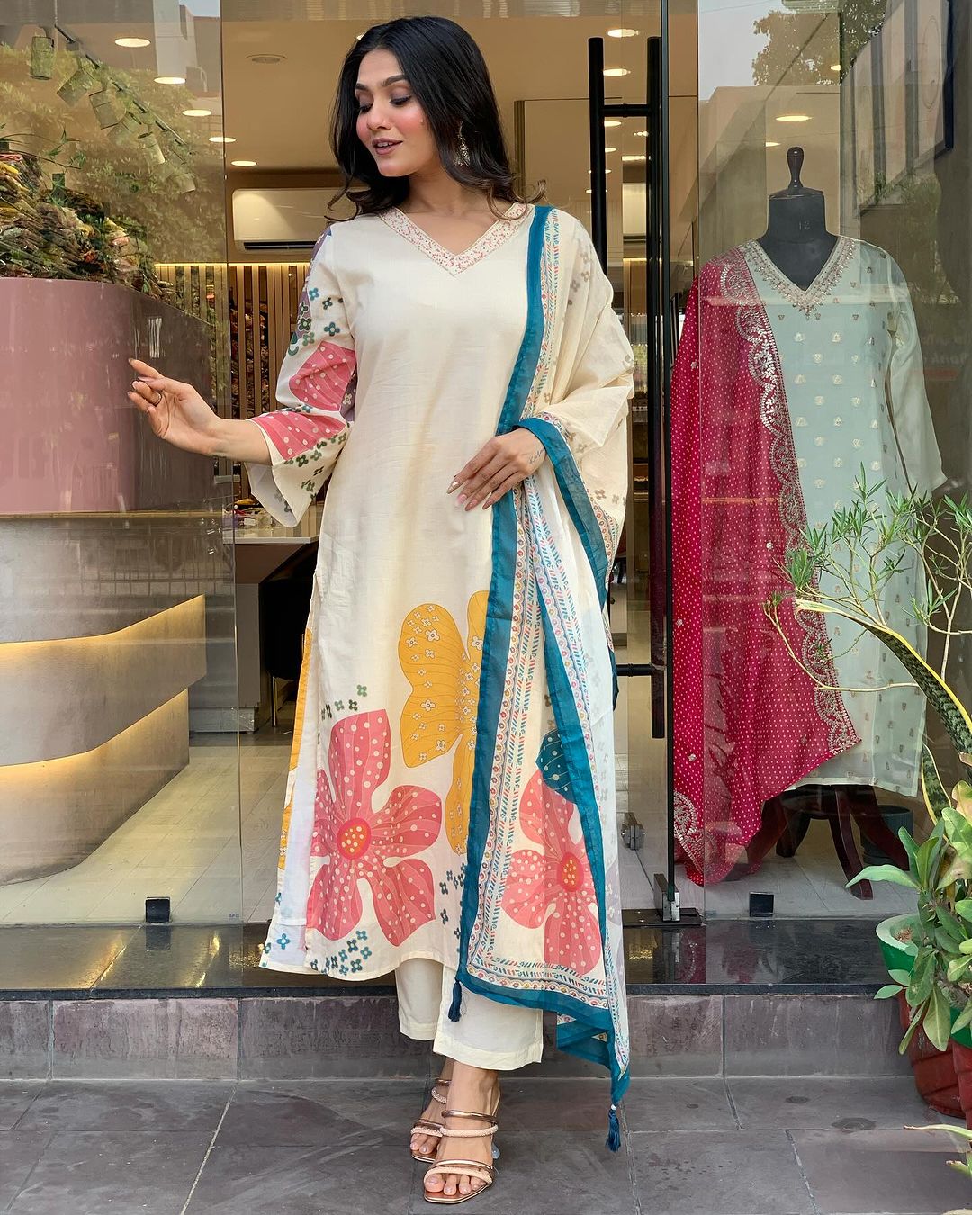 Launching Summer Cool, Comfortable And Attractive Softest Muslin Suit Set Which Is Beautifully Decorated With Hand Embroidery And Thread Work. It Is Paired With Matching Pants And Dupatta(SWRED18)