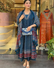 Featuring beautiful Heavy Suit Set which is beautifully decorated with handwork weaving and prints. It i paired with matching pants and dupatta. ((SWSK06))