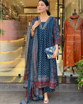 Featuring beautiful Heavy Suit Set which is beautifully decorated with handwork weaving and prints. It i paired with matching pants and dupatta. ((SWSK06))