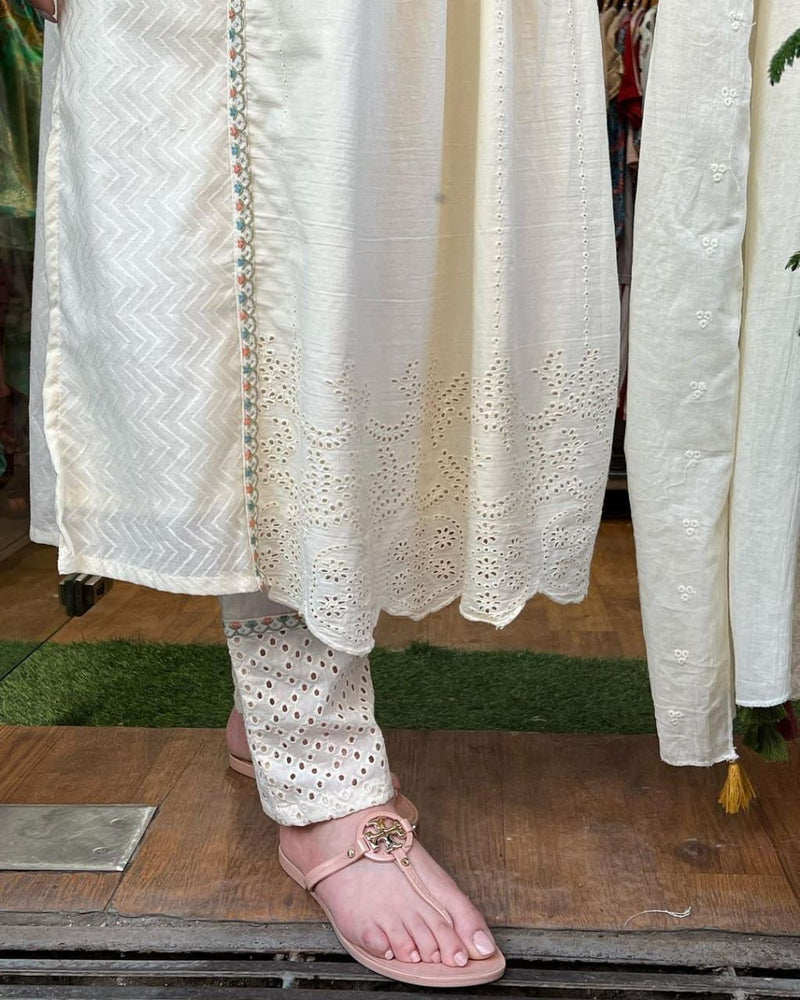 Cotton chikankari embroidered kurta with pants and stall dupatta will make you look the best.  (SWRD39)