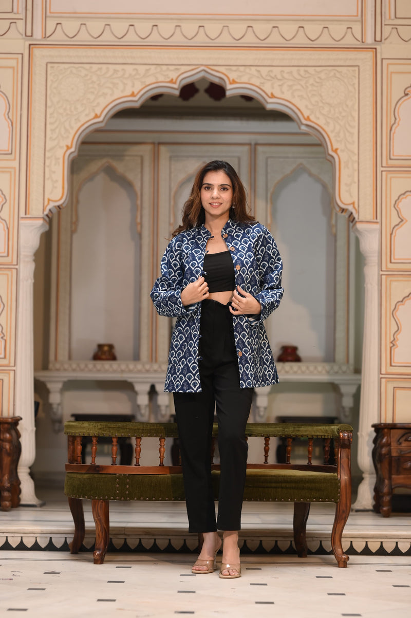 🤩🤩Presenting Bagru hand block printed Women's Wear Quilted Reversible Jacket with both side pockets 🧥