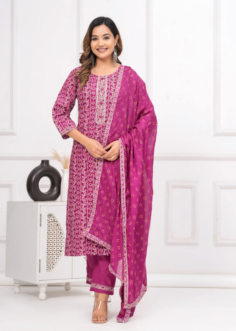 🌹🌹 Exclusive Fabric cotton embroidered kurta with pants & dupatta set