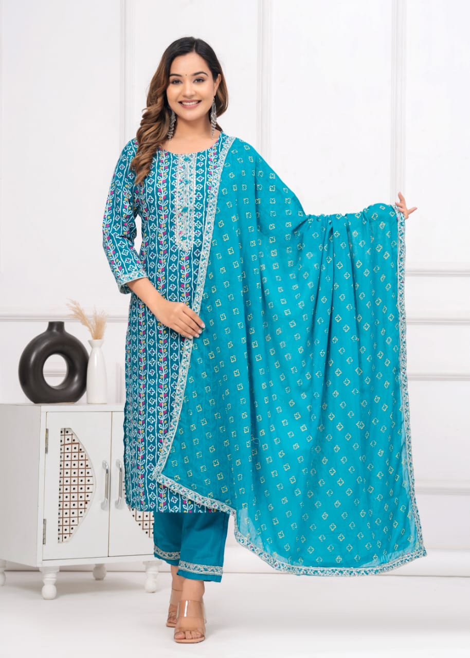 😍😍 Featuring sophisticated yet elegant cotton sulb suit set.decorated –  suitswala