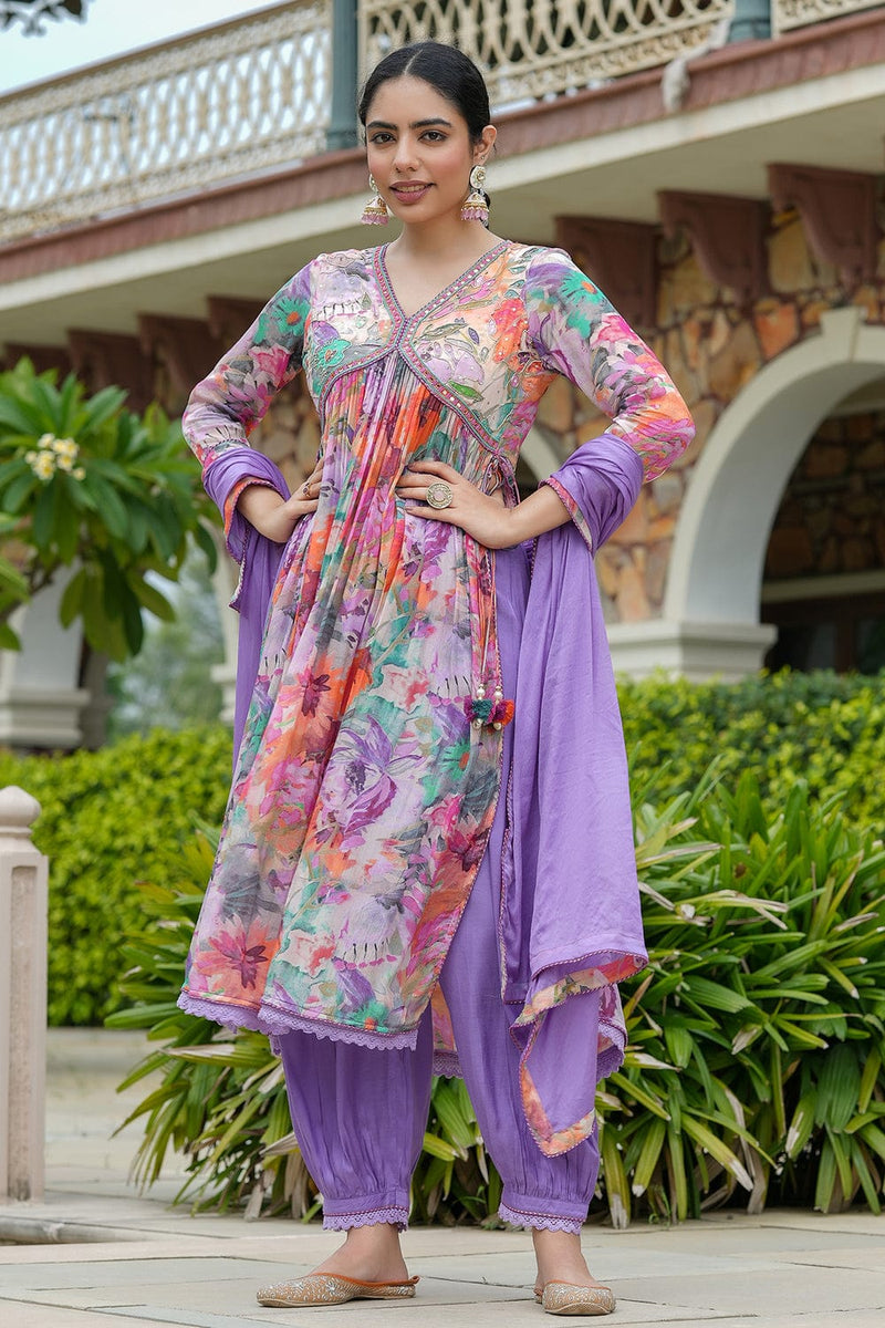 Aaliya Kurti +pant + Dupatta Mark a change in your wardrobe by wearing our exclusive range of suit sets...