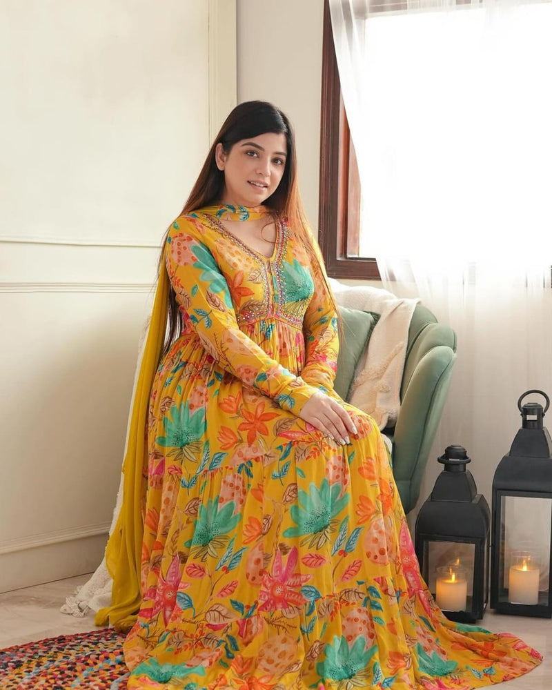 LAUNCHING GLAMOUROUS YELLOW ALIYA CUT WHICH IS BEAUTIFULLY DECORATED WITH INTRICATE HANDWORK,
