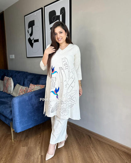 New in festive aari work kurta Plazzo set. Get your hands on our beautiful off-white kurti with intricate thread aari work