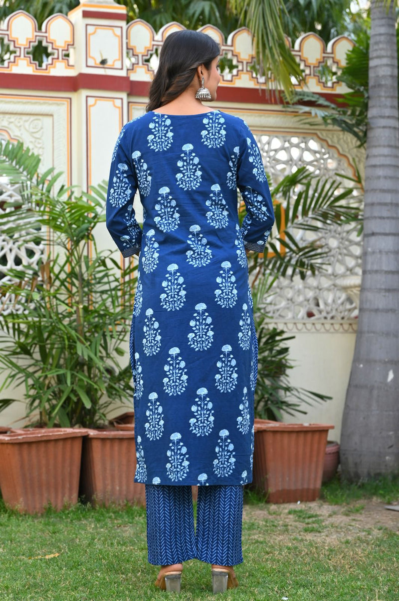 New arrival summer in indigo print💓💓* New straight kurta set with new style with work on yoke