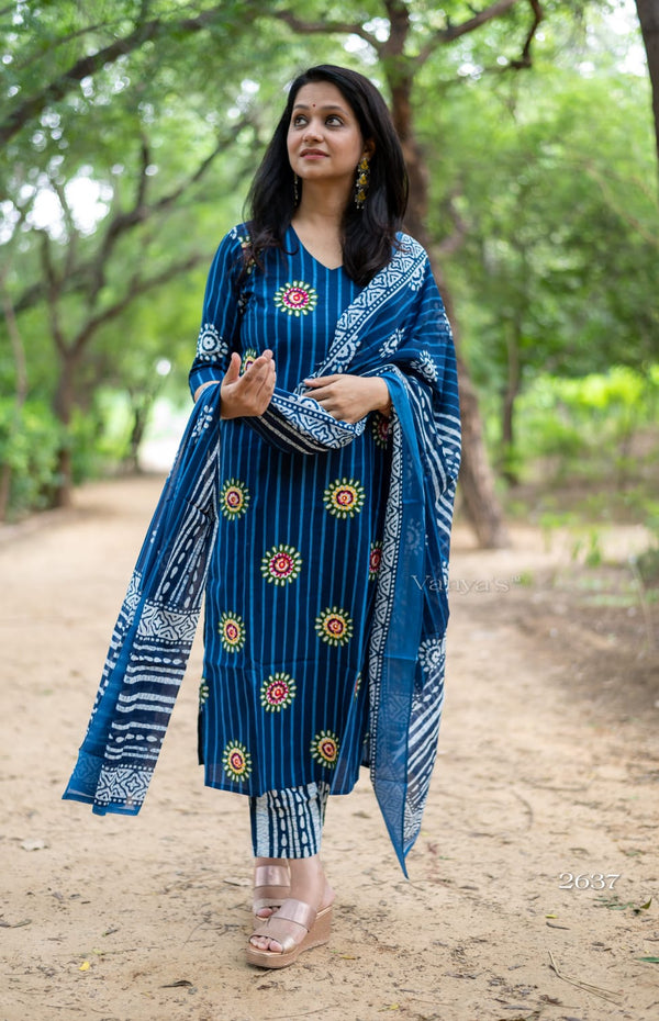 What better way to enjoy your days in our hand block cotton hand aari work kurta pant and dupatta set...&nbsp;