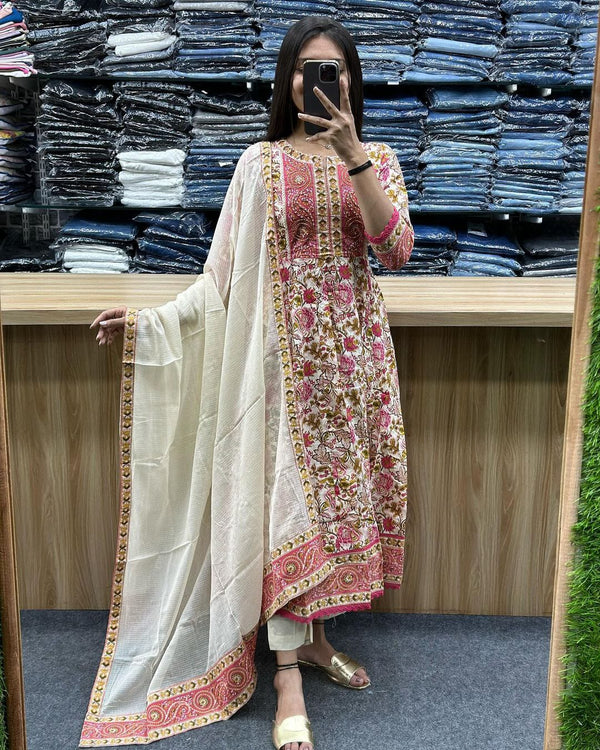 Featuring Beautiful Heavy Pure Cotton Suit Set Which Is Beautifully Decorated With Intricate Hand Work, Zari Weaving And Prints.