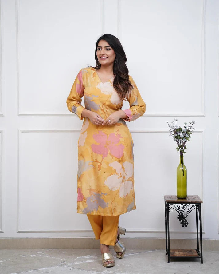💃Enjoy New Floral Kurta Pant set with amazing lace Work ❤️(RD03)