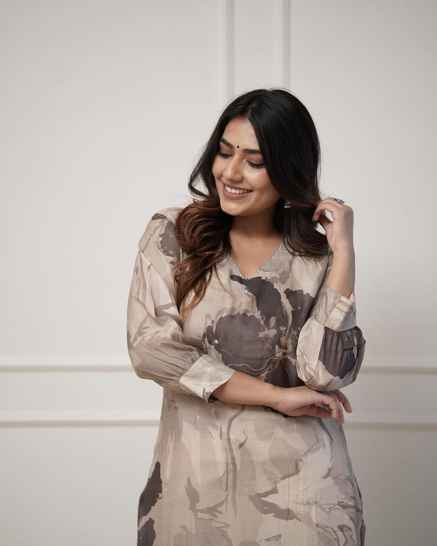 💃Enjoy New Floral Kurta Pant set with amazing lace Work ❤️(RD03)