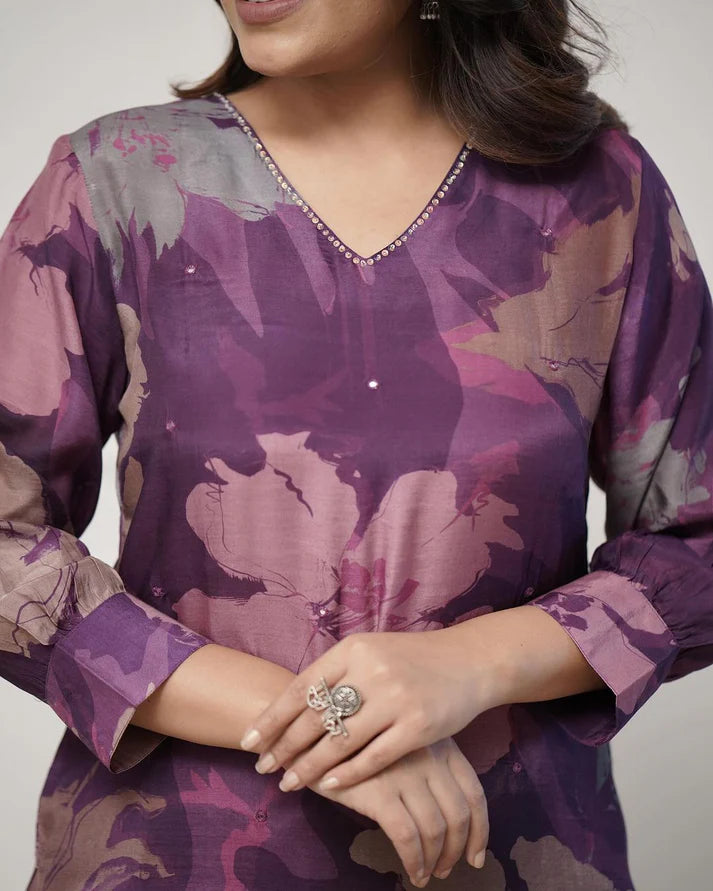 💃Enjoy New Floral Kurta Pant set with amazing lace Work ❤️(RD03)