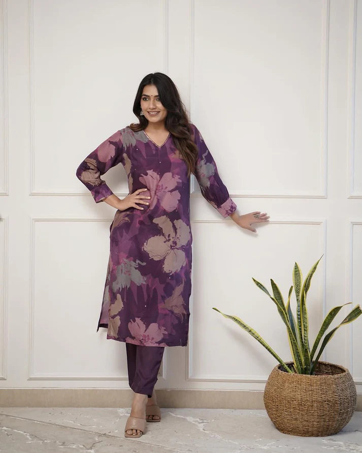 💃Enjoy New Floral Kurta Pant set with amazing lace Work ❤️(RD03)