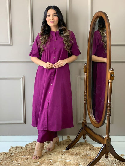 Launching Designer Co-erd set in Aline kurti pattern paired with Ankle length plazo giving perfect outfit and deliberate choice about your look.....👑👑