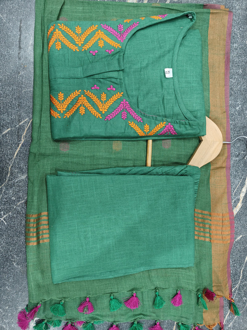 ELEVATE UR STYLE IN OUR CLASSY HANDLOOM EMBROIDERY SET WITH LINEN DUPATTA IS PERFECT FOR ALL OCCASIONS