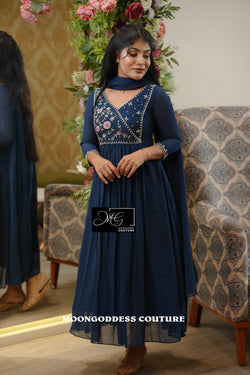 Featuring Beautiful Suit Sets in Soft Georgette Top pent with duppta with Embroidery wiving, it is beautifully decorated with south cutural desgins