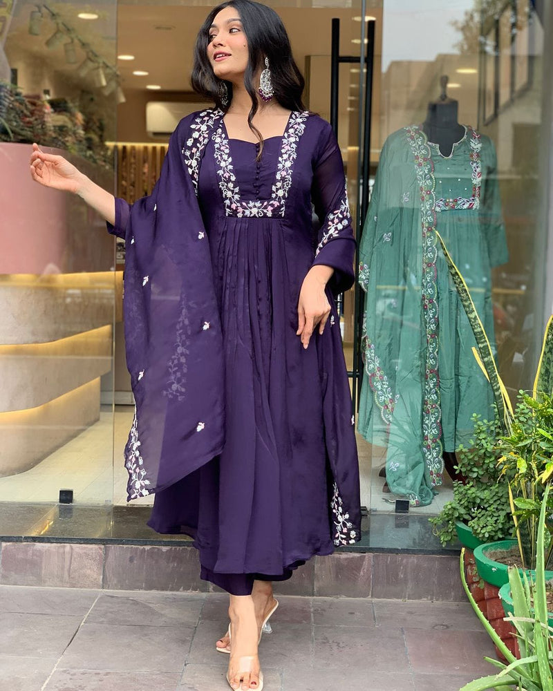 Pure Cotton60-60 super dyeing kurta with beautiful neck yoke cotton pant with full cotton dupatta