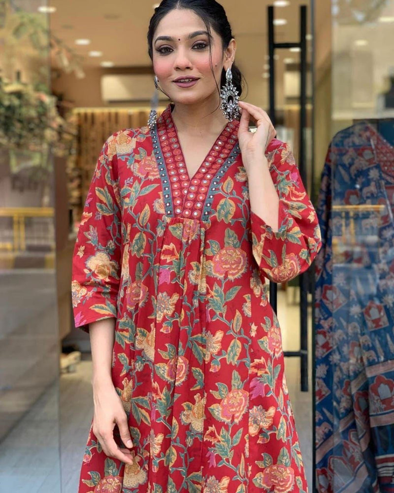 This A-line pant set is perfect for the summer season with its vibrant floral print and confident pocket one side. Plus, the included matching dupatta completes the look and adds an extra touch of style