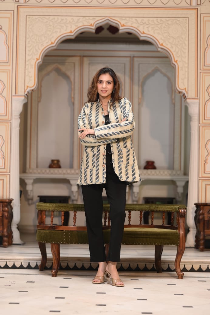 🤩🤩Presenting Bagru hand block printed Women's Wear Quilted Full Sleeves JACKETS 🧥NFRD101